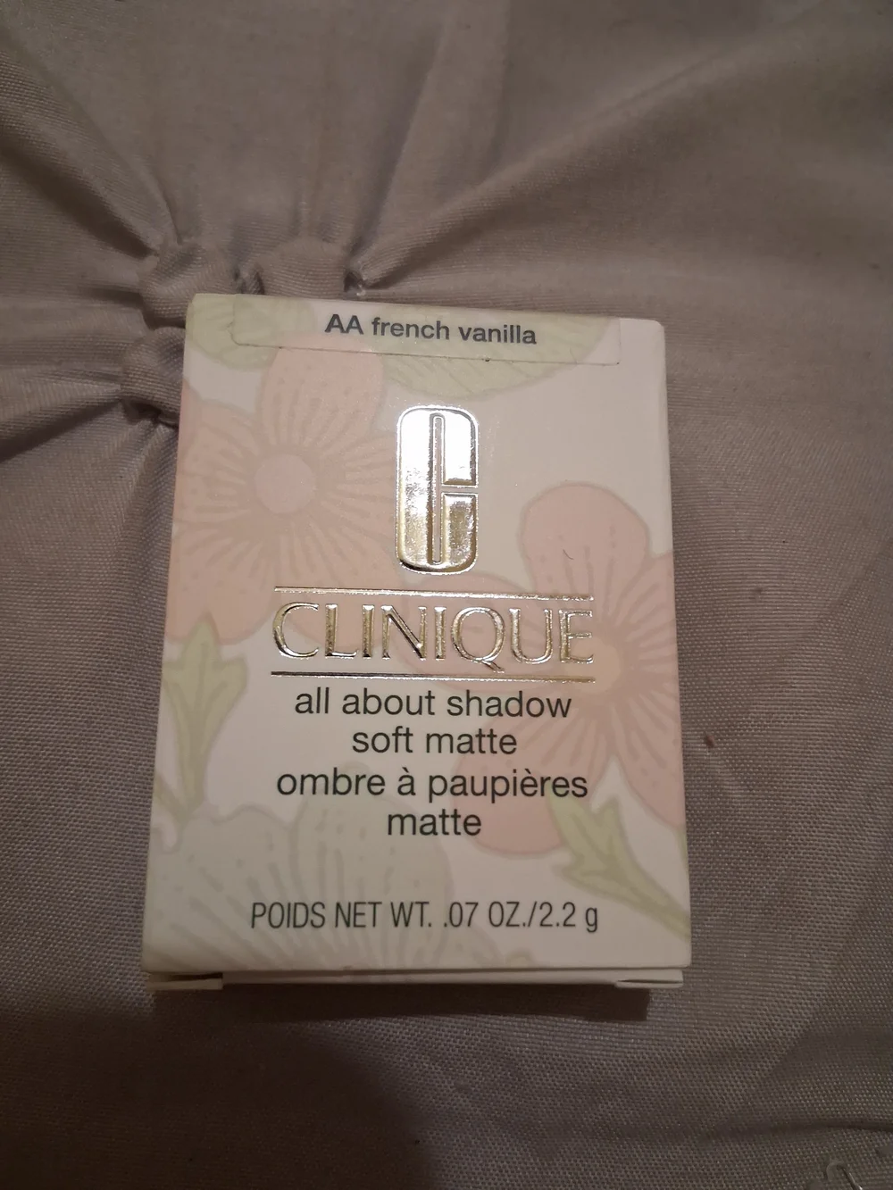 Clinique All About Shadow Soft Matte Eyeshadow - AA French Vanilla